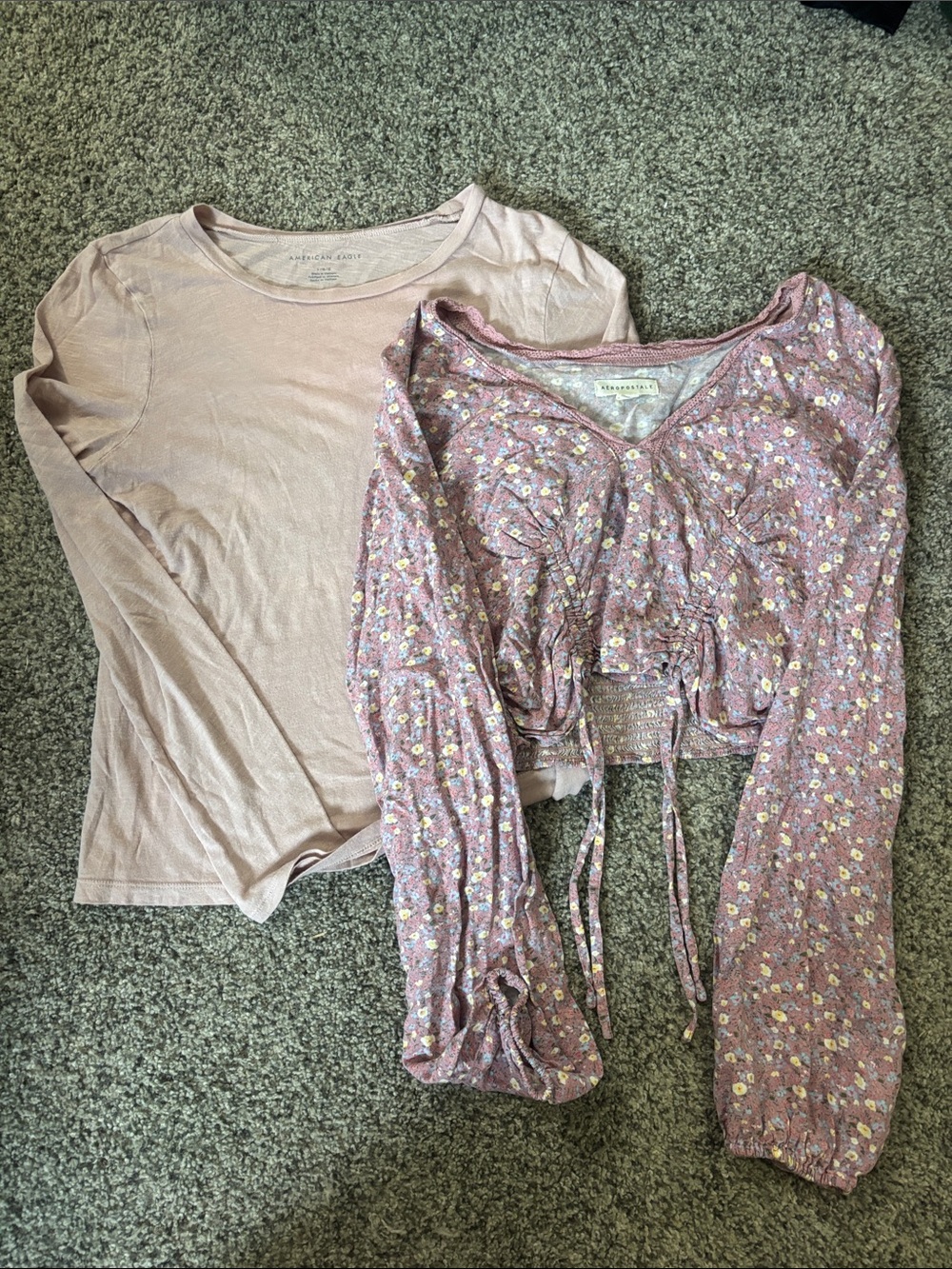 Two-Piece Mauve Pink Tops Set - Floral Cropped Blouse + Basic Long Sleeve